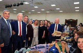 Kursiyerlerin yılsonu sergisi