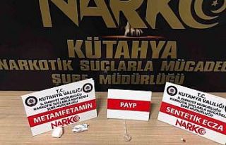 Kütahya’da durdurulan araçta uyuşturucu ele geçirildi