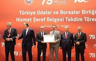 Kütükcü, TOBB Hizmet Şeref Belgesi aldı