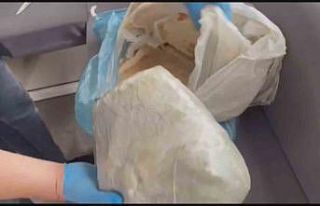 Lavaşların arasında uyuşturucu taşıyan zehir...