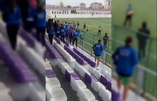 Liseler arası futbol turnuvasında tekmeli-yumruklu...