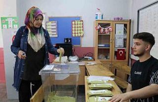 Malatya’da oy verme işlemleri devam ediyor