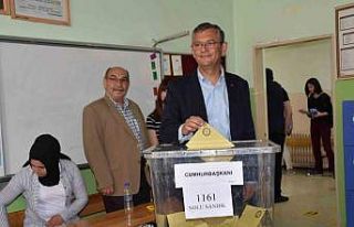 Manisalı vekiller sandık başına gitti