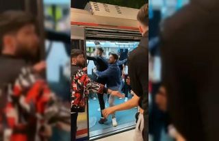 Marmaray’da tekmeli yumruklu kavga