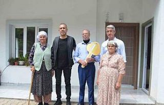 Marmaris Belediyesi ve AHBAP işbirliğiyle evlerine...