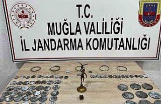 Marmaris şehir merkezinde Jandarma’dan tarihi eser...