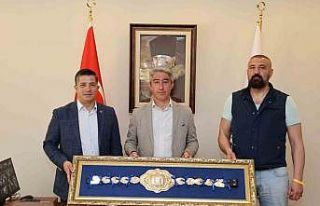 Marmaris yağlı güreşlere hazır