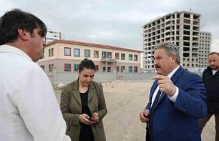 Melikgazi, kentsel dönüşüm alanına 2 okul birden...