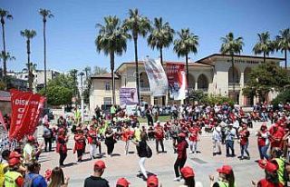 Mersin’de 1 Mayıs coşkusu