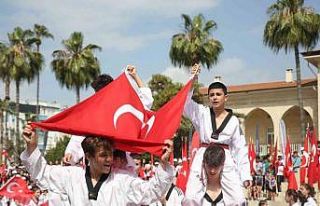 Mersin’de coşkulu 19 Mayıs kutlaması