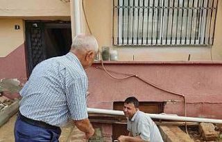 Mersin’de ev ve iş yerleri su basan vatandaşlar:...