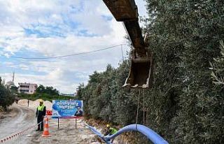 MESKİ ömrünü tamamlayan içme suyu hatlarını...