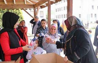 Meslek liseli öğrenciler depremzede çocukları...