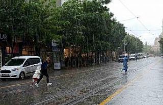 Meteorolojiden kuvvetli yağış uyarısı