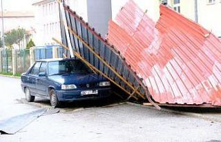 Meteorolojiden rüzgar ve fırtına uyarısı