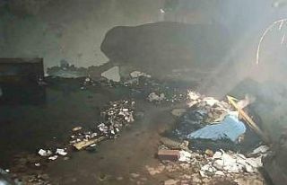 Metruk binada yangın çıktı, mahalleli isyan etti:...