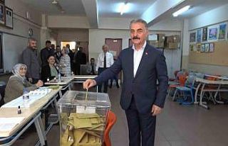 MHP Genel Sekreteri Büyükataman oyunu Bursa’da...