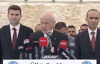 MHP lideri Bahçeli: “Çakma milliyetçilerle Türk...