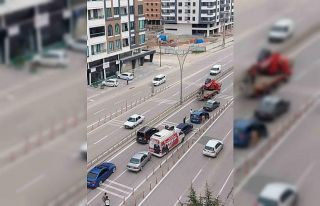 MHP seçim aracı zincirleme kazaya karıştı