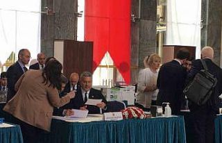 Milletvekili kayıtları devam ediyor