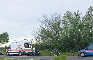 Motosiklet sürücüsü kazada yaralandı