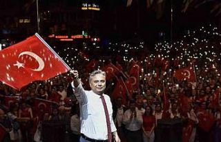 Muratpaşa Belediyesinin 19 Mayıs kutlamaları 1...