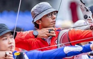 NEVÜ’lü Fatma Maraşlı ve Milli Okçu Mete Gazoz’dan...