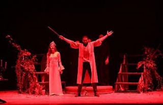 ODÜ’de ‘Macdeath’ oyunu sahnelendi