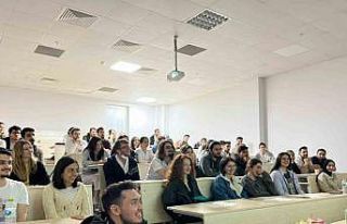 Öğrenciler güncel ölçü materyalleri ve ölçü...