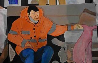 Öğrencilerden, kadına şiddet ve deprem temalı...