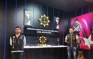 Okul servisinde 7 milyon liralık metamfetamin ele...