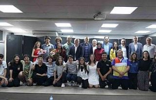 Ortaca’da ‘Entrikalı Dolap Komedyası’ sahnelendi