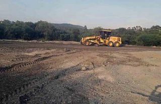 Ortaca’da yollar bakımdan geçiriliyor