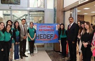 Ortaokul öğrencileri tasarım sergisi açtı