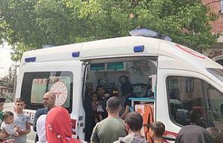 Otomobilin çarptığı 3 yaşındaki kız çocuğu...