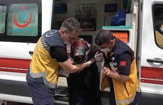 Oy kullanmaya ambulansla gittiler