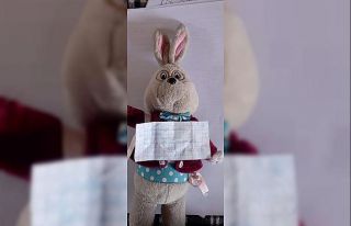 Oyuncağını depremzede akranına gönderdi