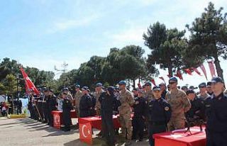 Özel bireyler asker üniforması giyerek yemin etti