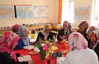 (ÖZEL) Bu okulda 7’den 70’e herkes okuyor