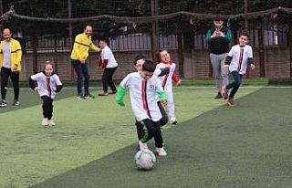 Özel öğrenciler spor sahasında yeteneklerini sergiledi