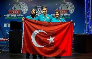 Pamukkale Belediyespor dartçıları İspanya yolcusu