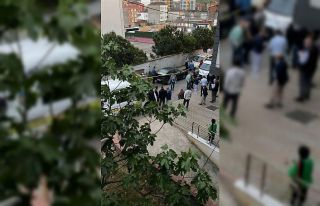 Pendik’te çöpte çok sayıda kesilmiş kimlik...
