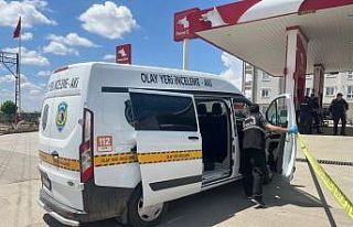Petrol istasyonunda husumetlisini vurdu: 1 yaralı