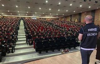 Polis Okulu öğrencilerine narko-rehber eğitimi...