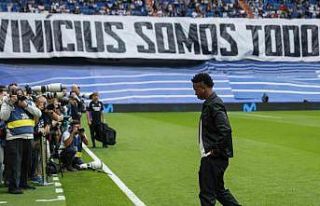 Real Madrid’in farklı branşlardan Vinicius Jr.’a...