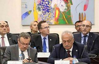 Rektör Çomaklı, araştırma üniversiteleri destek...