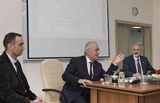 Rektör Çomaklı Hukuk, İktisadi ve İdari Bilimler...