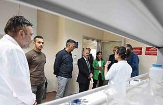 Rektör Dalgın, Düzce Üniversitesinde yapılan...