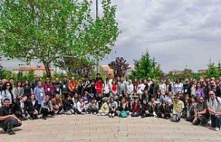 Rektör Gavgalı, KMÜ’ye misafir olan yabancı...