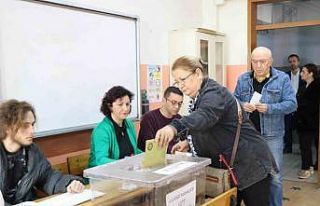 Samsun’da oy kullanma işlemi başladı